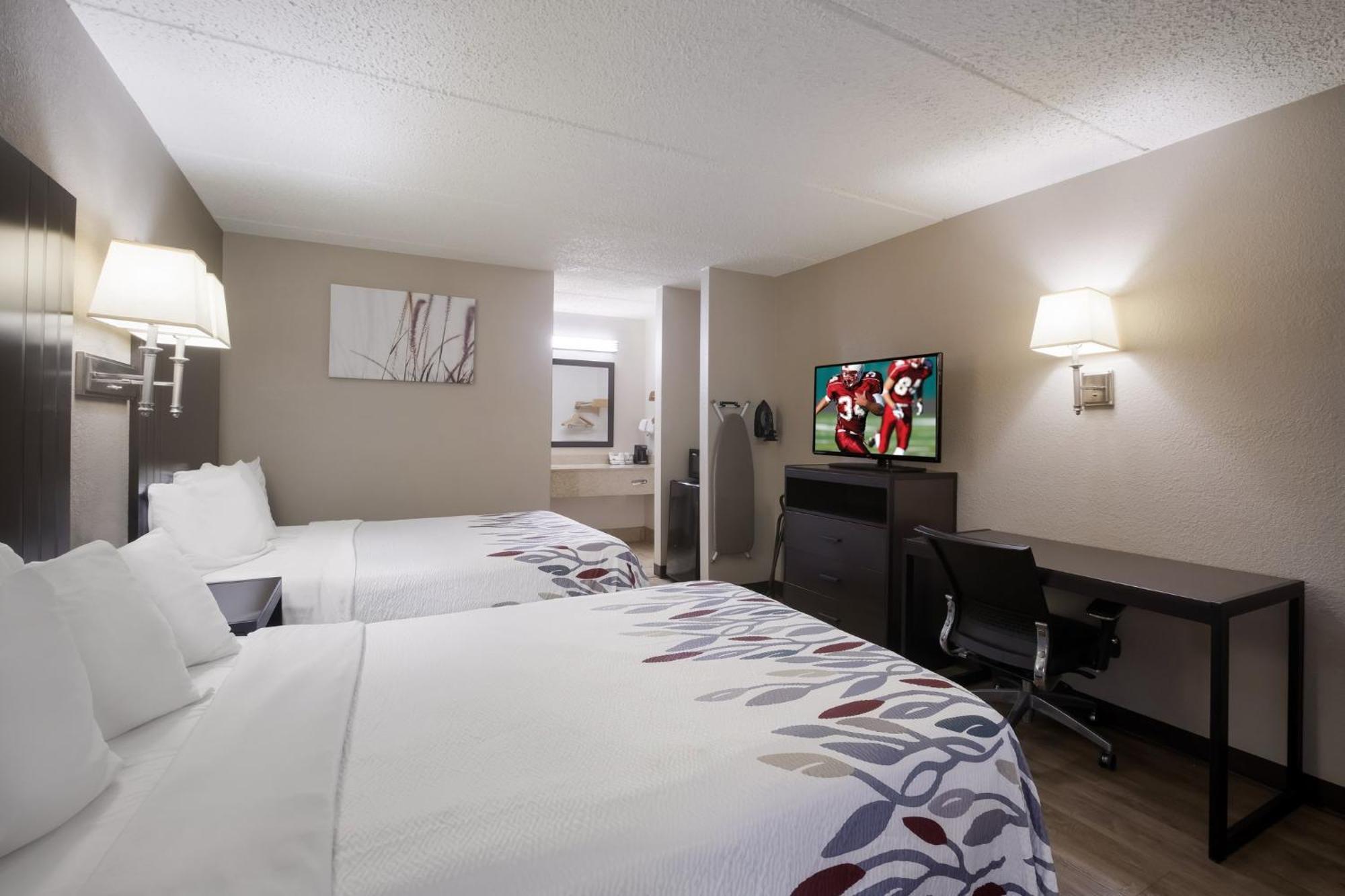 Red Roof Inn Atlanta Airport Ne Conley Bagian luar foto